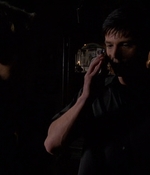 ROSWELL_-_E2X03_SURPRISE_424.jpg
