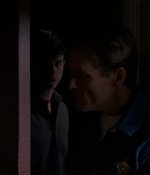 ROSWELL_-_E2X03_SURPRISE_456.jpg