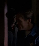 ROSWELL_-_E2X03_SURPRISE_457.jpg