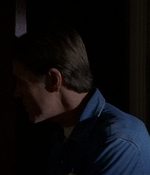 ROSWELL_-_E2X03_SURPRISE_466.jpg