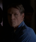 ROSWELL_-_E2X03_SURPRISE_474.jpg
