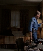 ROSWELL_-_E2X03_SURPRISE_503.jpg