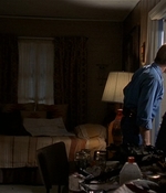 ROSWELL_-_E2X03_SURPRISE_518.jpg