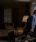 ROSWELL_-_E2X03_SURPRISE_519.jpg