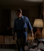 ROSWELL_-_E2X03_SURPRISE_550.jpg