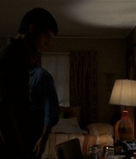 ROSWELL_-_E2X03_SURPRISE_559.jpg
