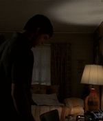 ROSWELL_-_E2X03_SURPRISE_562.jpg