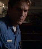 ROSWELL_-_E2X03_SURPRISE_579.jpg