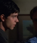 ROSWELL_-_E2X03_SURPRISE_611.jpg