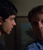 ROSWELL_-_E2X03_SURPRISE_614.jpg