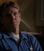 ROSWELL_-_E2X03_SURPRISE_628.jpg