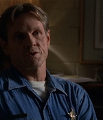 ROSWELL_-_E2X03_SURPRISE_631.jpg