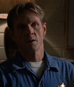 ROSWELL_-_E2X03_SURPRISE_632.jpg