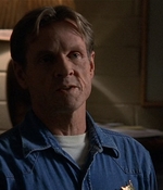 ROSWELL_-_E2X03_SURPRISE_636.jpg