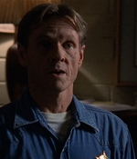 ROSWELL_-_E2X03_SURPRISE_662.jpg