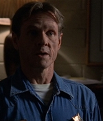 ROSWELL_-_E2X03_SURPRISE_663.jpg