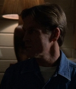 ROSWELL_-_E2X03_SURPRISE_675.jpg