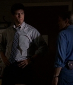 ROSWELL_-_E2X03_SURPRISE_691.jpg