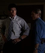 ROSWELL_-_E2X03_SURPRISE_703.jpg