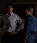 ROSWELL_-_E2X03_SURPRISE_722.jpg