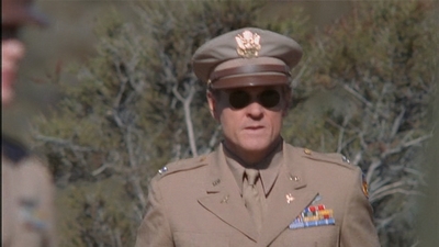 ROSWELL_-_E2X04_SUMMER_OF_47_0009.jpg