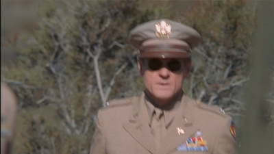 ROSWELL_-_E2X04_SUMMER_OF_47_0014.jpg
