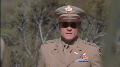 ROSWELL_-_E2X04_SUMMER_OF_47_0015.jpg
