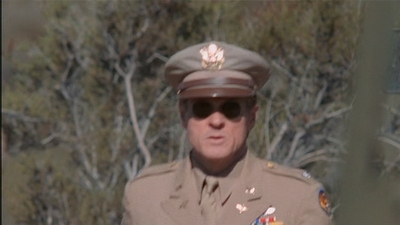 ROSWELL_-_E2X04_SUMMER_OF_47_0017.jpg