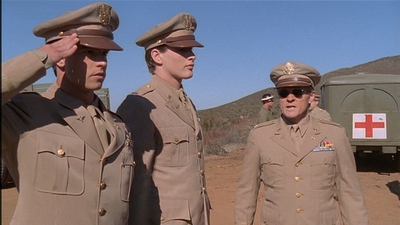 ROSWELL_-_E2X04_SUMMER_OF_47_0102.jpg