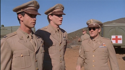 ROSWELL_-_E2X04_SUMMER_OF_47_0110.jpg