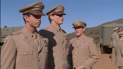 ROSWELL_-_E2X04_SUMMER_OF_47_0160.jpg