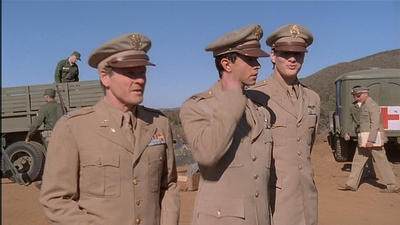 ROSWELL_-_E2X04_SUMMER_OF_47_0196.jpg