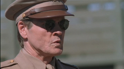 ROSWELL_-_E2X04_SUMMER_OF_47_0219.jpg
