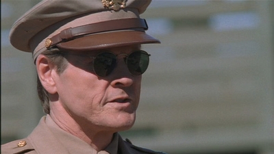 ROSWELL_-_E2X04_SUMMER_OF_47_0222.jpg