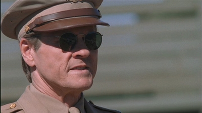 ROSWELL_-_E2X04_SUMMER_OF_47_0228.jpg