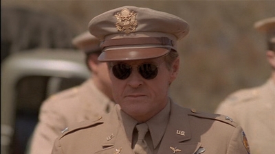 ROSWELL_-_E2X04_SUMMER_OF_47_0350.jpg