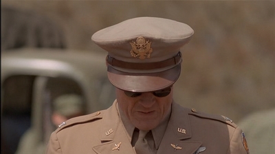 ROSWELL_-_E2X04_SUMMER_OF_47_0366.jpg
