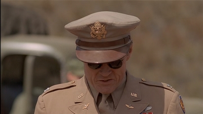ROSWELL_-_E2X04_SUMMER_OF_47_0375.jpg