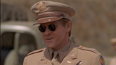 ROSWELL_-_E2X04_SUMMER_OF_47_0387.jpg