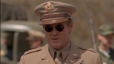 ROSWELL_-_E2X04_SUMMER_OF_47_0404.jpg