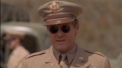 ROSWELL_-_E2X04_SUMMER_OF_47_0409.jpg