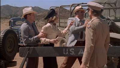 ROSWELL_-_E2X04_SUMMER_OF_47_0445.jpg