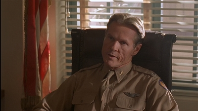 ROSWELL_-_E2X04_SUMMER_OF_47_0575.jpg