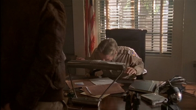 ROSWELL_-_E2X04_SUMMER_OF_47_0618.jpg