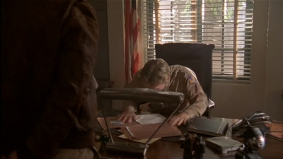 ROSWELL_-_E2X04_SUMMER_OF_47_0619.jpg