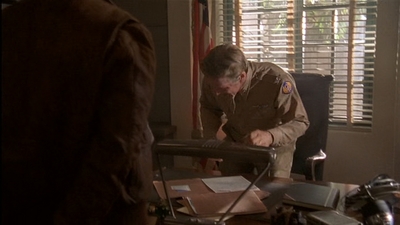 ROSWELL_-_E2X04_SUMMER_OF_47_0623.jpg