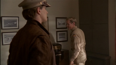 ROSWELL_-_E2X04_SUMMER_OF_47_0650.jpg