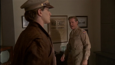 ROSWELL_-_E2X04_SUMMER_OF_47_0658.jpg