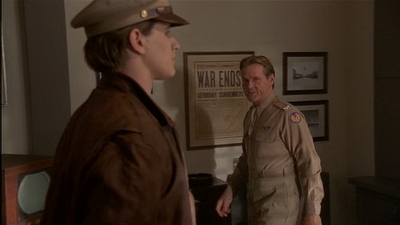 ROSWELL_-_E2X04_SUMMER_OF_47_0661.jpg