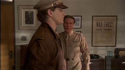 ROSWELL_-_E2X04_SUMMER_OF_47_0680.jpg